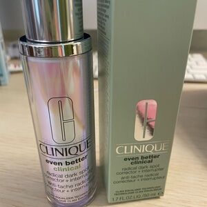 Clinique Even Better clinical radical dark spot corrector/ serum